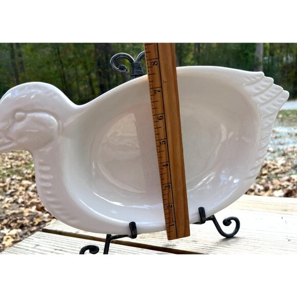 Vintage White Ceramic Duck-Shaped Serving Dish - Picture 13 of 15